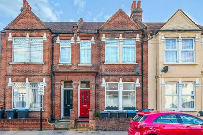 1 Bedroom Flat For Sale In Gloucester Road, Croydon, CR0