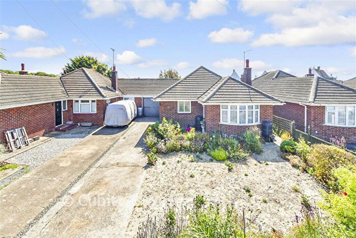 2 Bedroom Detached Bungalow For Sale In Meadow Walk, Bognor Regis, West Sussex, PO22