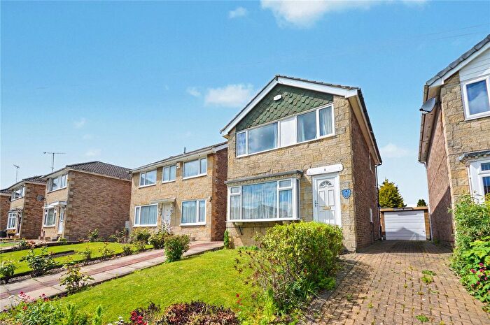 3 Bedroom Detached House For Sale In Southleigh Grange, Leeds, West Yorkshire, LS11