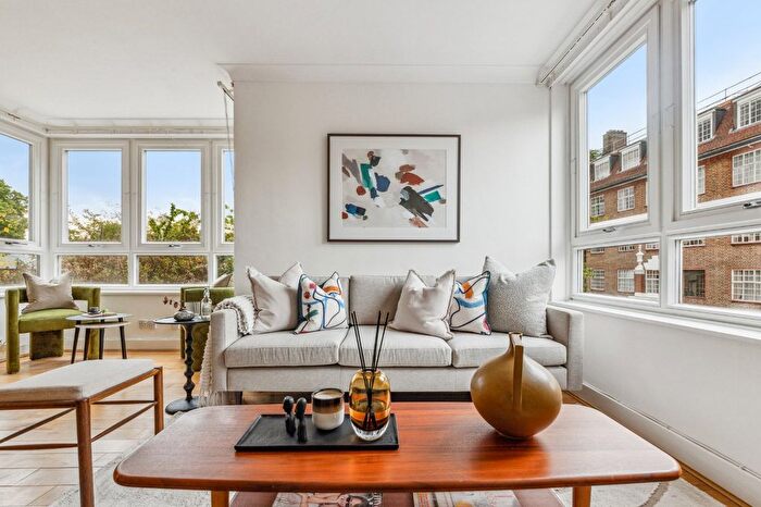 2 Bedroom Flat For Sale In Chelsea Towers, Chelsea Manor Gardens, SW3