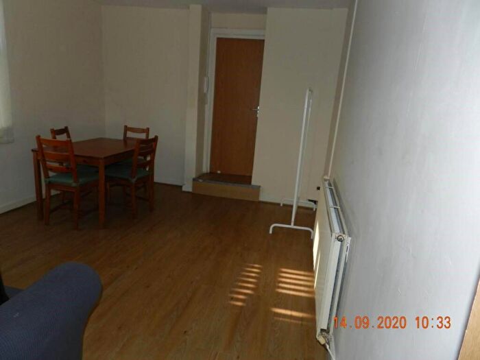 1 Bedroom Flat To Rent In Colum Road, Cathays, CF10