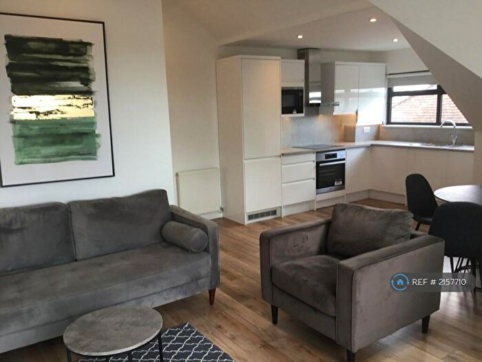 1 Bedroom Flat To Rent In Hendon Way, London, NW4