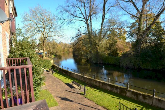 3 Bedroom House To Rent In Fordingbridge, SP6