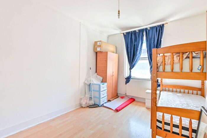 4 Bedroom Flat To Rent In .Ecclestone Place, Wembley Park, Wembley, HA9