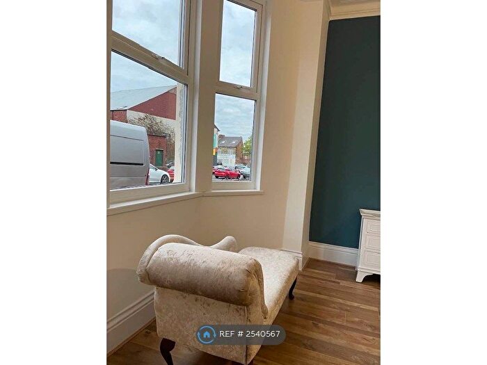 2 Bedroom Flat To Rent In Inskip Terrace, Gateshead, NE8