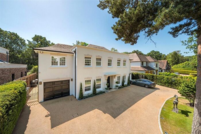 5 Bedroom Detached House For Sale In Forest Ridge, Keston Park, BR2
