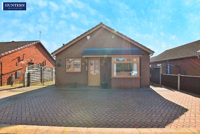 3 Bedroom Detached Bungalow For Sale In Blenheim Court, Scunthorpe, DN16