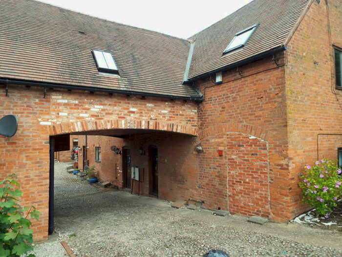 2 Bedroom Apartment To Rent In Water Orton Lane, Minworth, B76