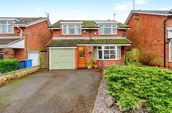 4 Bedroom Detached House For Sale In Reynolds Grove, Wolverhampton, WV6