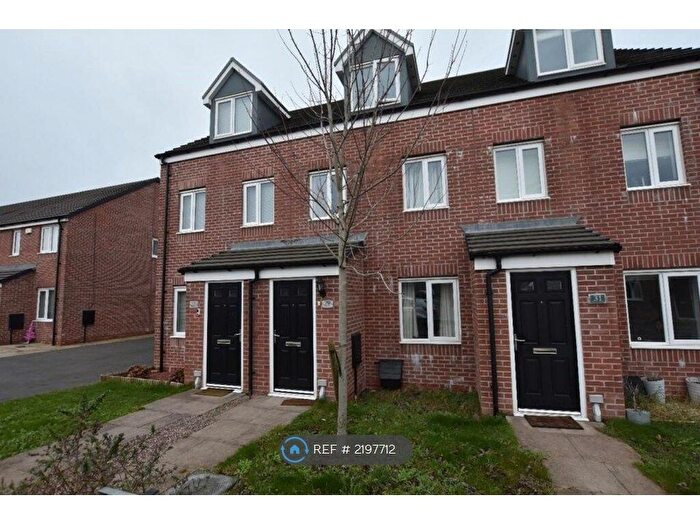 3 Bedroom Terraced House To Rent In Flockton Gardens, Coventry, CV6