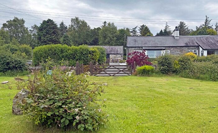 3 Bedroom Semi-Detached House For Sale In Tan Y Bwlch, Mynydd Llandygai, Bangor, Gwynedd, LL57