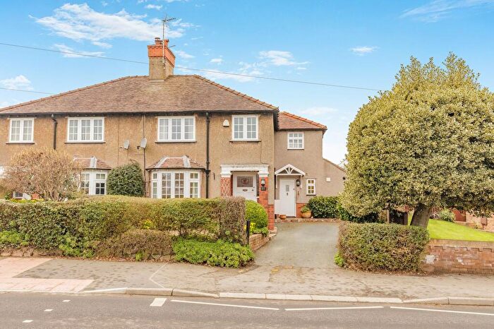 3 Bedroom Semi-Detached House For Sale In Gladstone Way, Hawarden, CH5