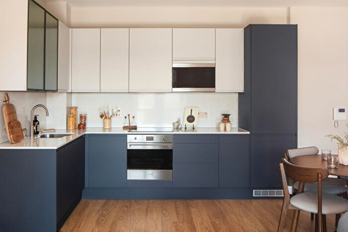 1 Bedroom Apartment To Rent In Lower Essex Street, Birmingham, B5