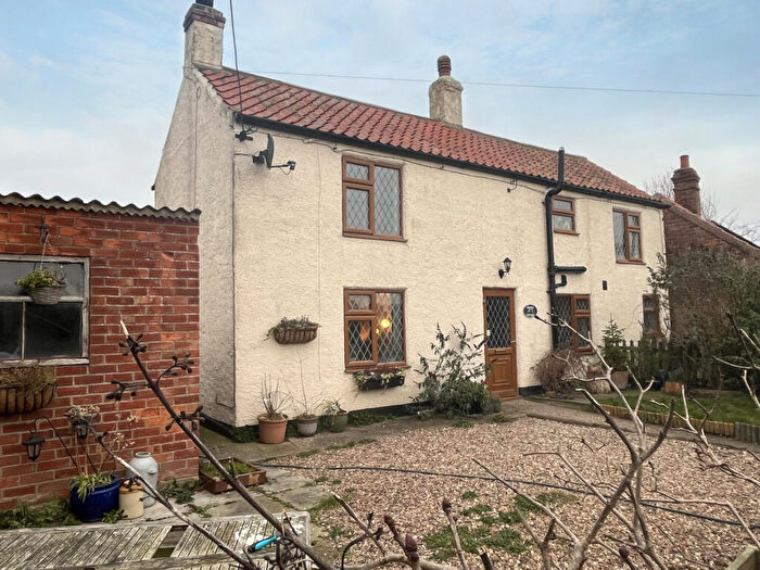 2 Bedroom Detached House For Sale In Gayton Le Marsh Lincolnshire, LN13