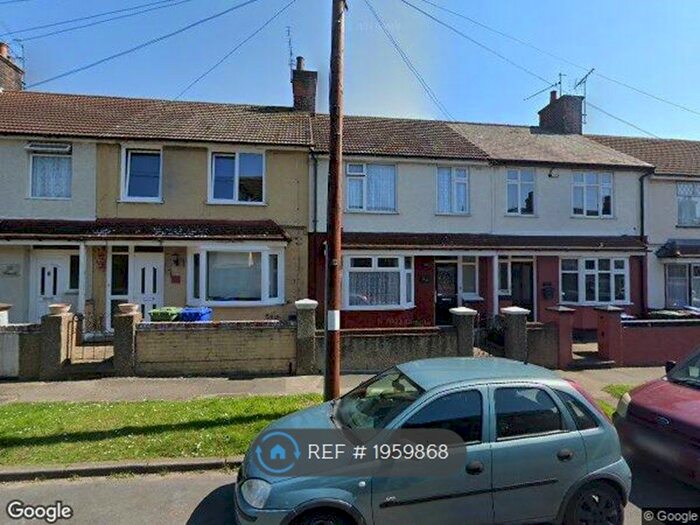 1 Bedroom Property To Rent In Rosebery Road, Grays, RM17