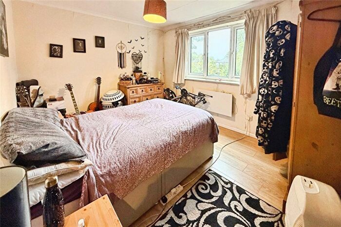 1 Bedroom Flat For Sale In Hillcrest, Park Road, Salford, Greater Manchester, M6