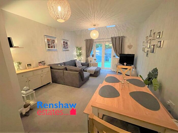 3 Bedroom Town House To Rent In Pavilion Court, West Hallam, Derbyshire, DE7