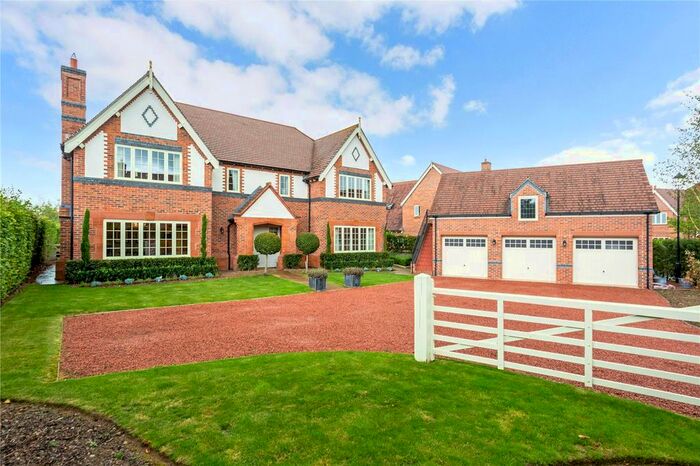 5 Bedroom Detached House For Sale In Stretton Green, Tilston, Malpas, Cheshire, SY14
