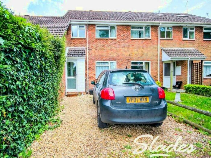 3 Bedroom Terraced House To Rent In Rosehill Drive, Bransgore, Dorset, BH23