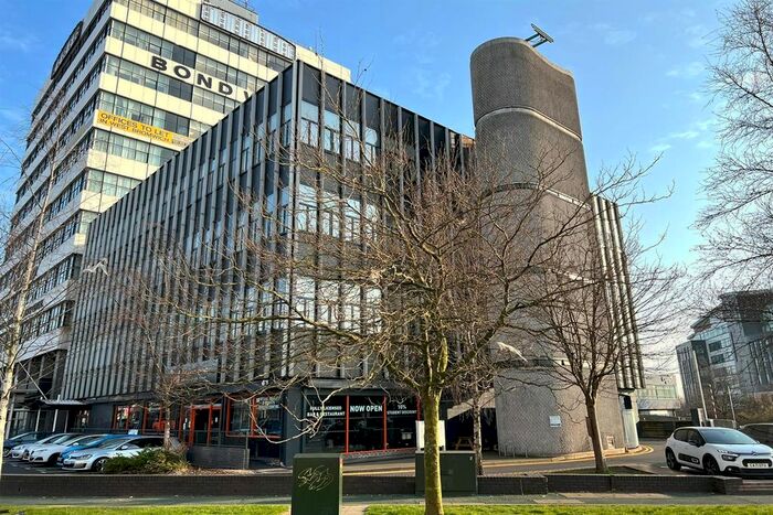 1 Bedroom Flat To Rent In High Street, West Bromwich, B70