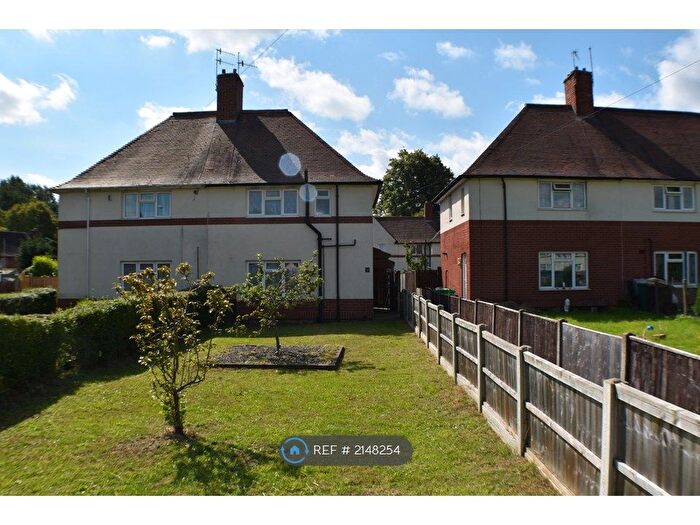 3 Bedroom Semi-Detached House To Rent In Woodley Square, Nottingham, NG6