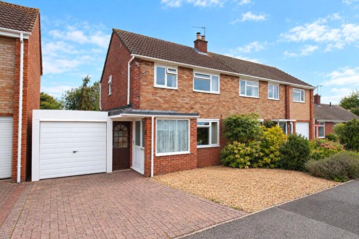 3 Bedroom Semi Detached House For Sale In Princess Gardens, Hilperton, BA14