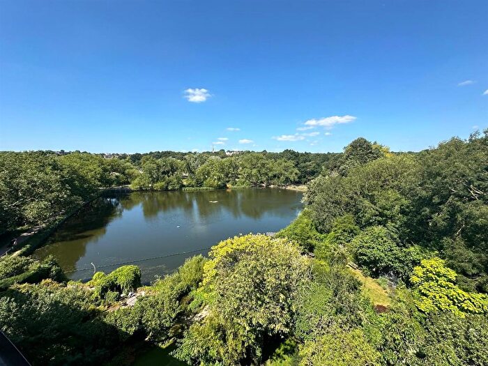 1 Bedroom Flat To Rent In South Hill Park, London, NW3