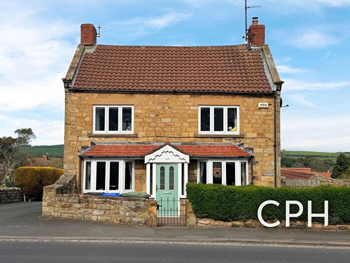 3 Bedroom Detached House For Sale In High Street, Burniston, YO13