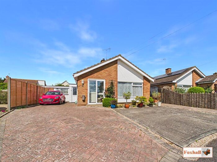 3 Bedroom Detached Bungalow For Sale In Coopers Close, Witnesham, IP6