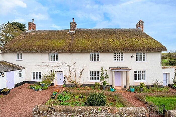 5 Bedroom Detached House For Sale In Upton Hellions, Crediton, EX17