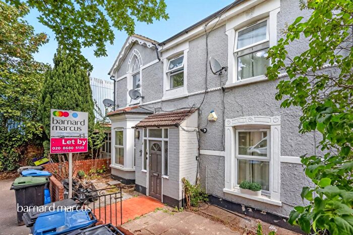 1 Bedroom Apartment For Sale In Thornhill Road, Croydon, CR0