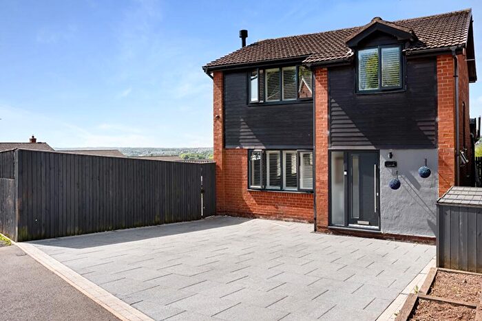 4 Bedroom Detached House For Sale In Horseshoe Lane, Bromley Cross, Bolton, BL7