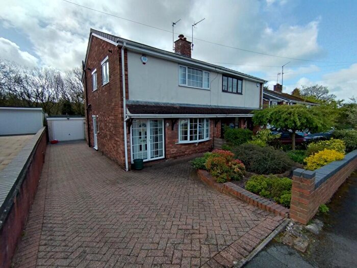3 Bedroom Semi-Detached House For Sale In Windmill Avenue, Kidsgrove, Stoke-on-Trent, ST7