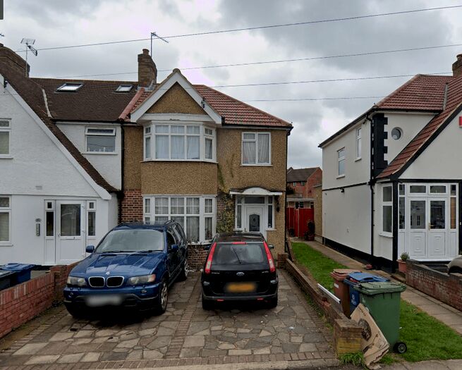 3 Bedroom Terraced House To Rent In Hibbert Road, Harrow, HA3