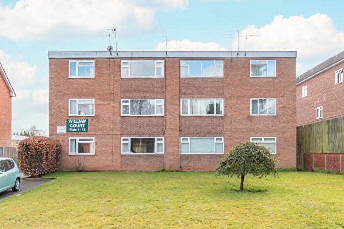 2 Bedroom Flat To Rent In William Court, Alcester Road, Birmingham, West Midlands, B13