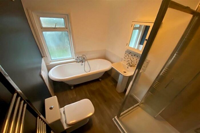 2 Bedroom Terraced House To Rent In Armitage Road, Thorpe Bay, SS1