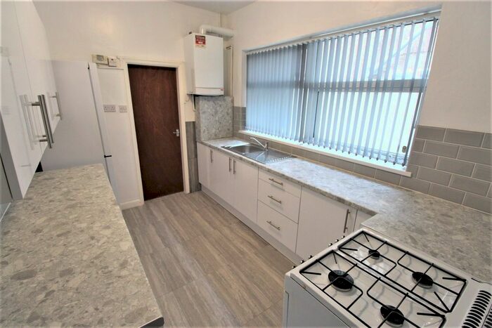 5 Bedroom Terraced House To Rent In Newland Road, Coventry, CV1