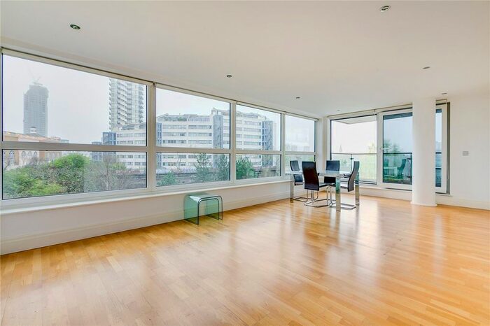2 Bedroom Flat To Rent In Harbour Reach, The Boulevard, SW6
