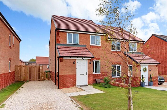 3 Bedroom Semi-Detached House To Rent In Evergreen Road, Hetton-le-Hole, Houghton Le Spring, Tyne And Wear, DH5