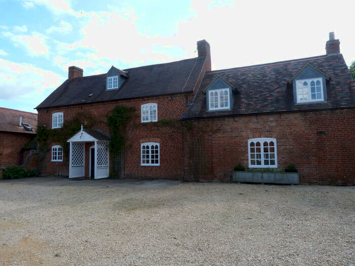 5 Bedroom Farm House To Rent In Grove Business Park, Atherstone On Stour, Stratford-upon-Avon, CV37