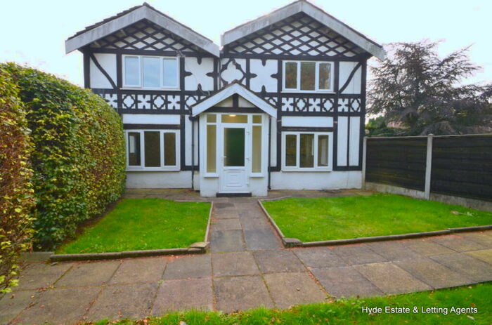 2 Bedroom Terraced House To Rent In Bury Old Road, Whitefield, , Manchester, M45