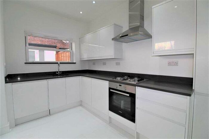 4 Bedroom Property To Rent In Eldon Road, Wood Green, N22