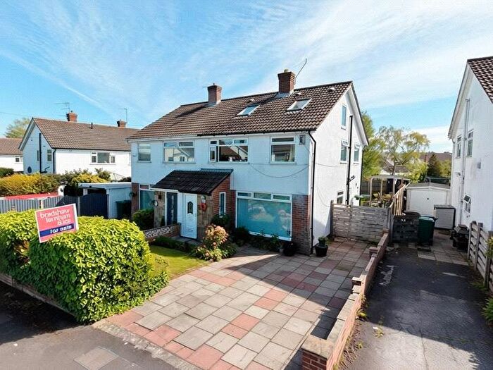 3 Bedroom Semi-Detached House For Sale In Derwent Drive, Pensby, Wirral, CH61