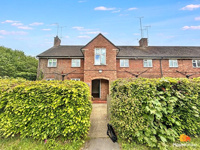 1 Bedroom Flat For Sale In Asheridge Road, Chesham, HP5
