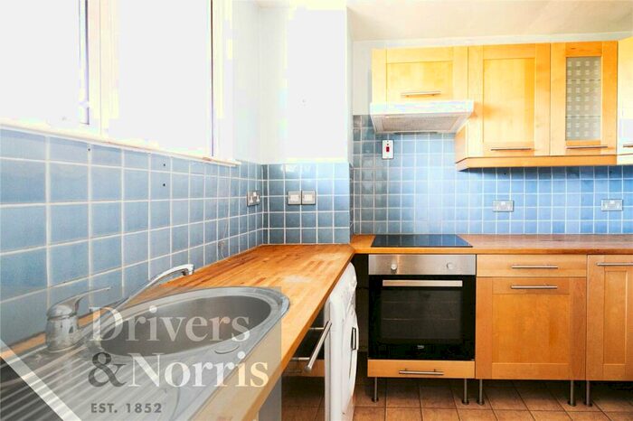 2 Bedroom Maisonette To Rent In Eagle House, Hornsey Road, Islington, London, N7