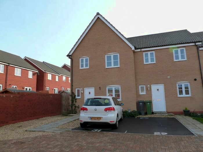 3 Bedroom Semi-Detached House To Rent In Robert Davy Road, Exeter, EX2