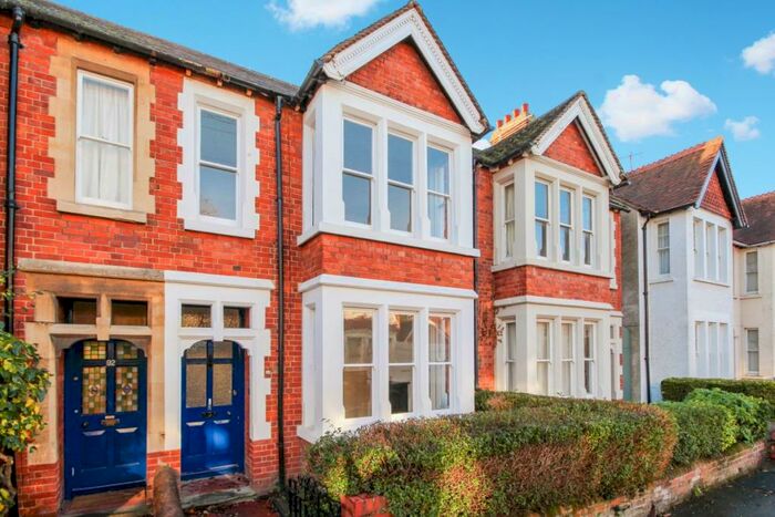 4 Bedroom Terraced House To Rent In Warwick Street, OX4