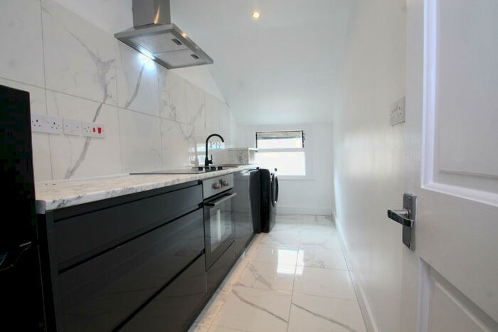 1 Bedroom Flat To Rent In Mount Pleasant Road, Lewisham, SE13