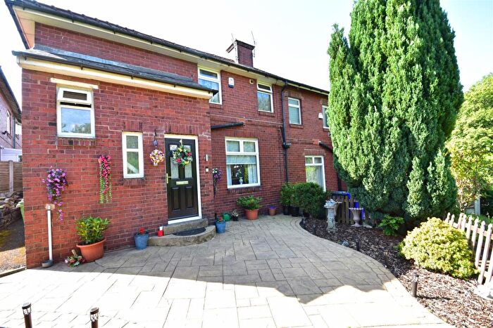 2 Bedroom Semi-Detached House For Sale In Winterford Road, Mossley, Ashton-Under-Lyne, OL5
