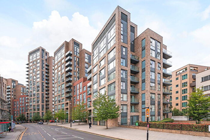 2 Bedroom Apartment To Rent In Cherry Orchard Road, East Croydon, CR0